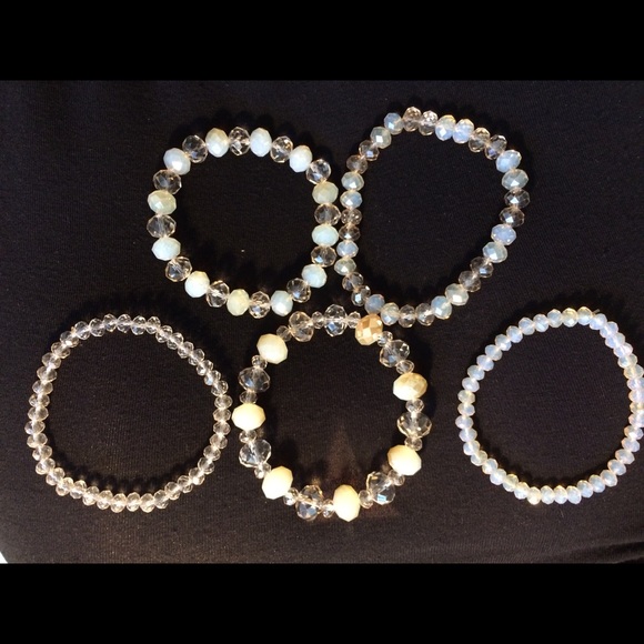 Set of 5 Cream, Clear and Gold Tone Bracelets - Picture 4 of 5